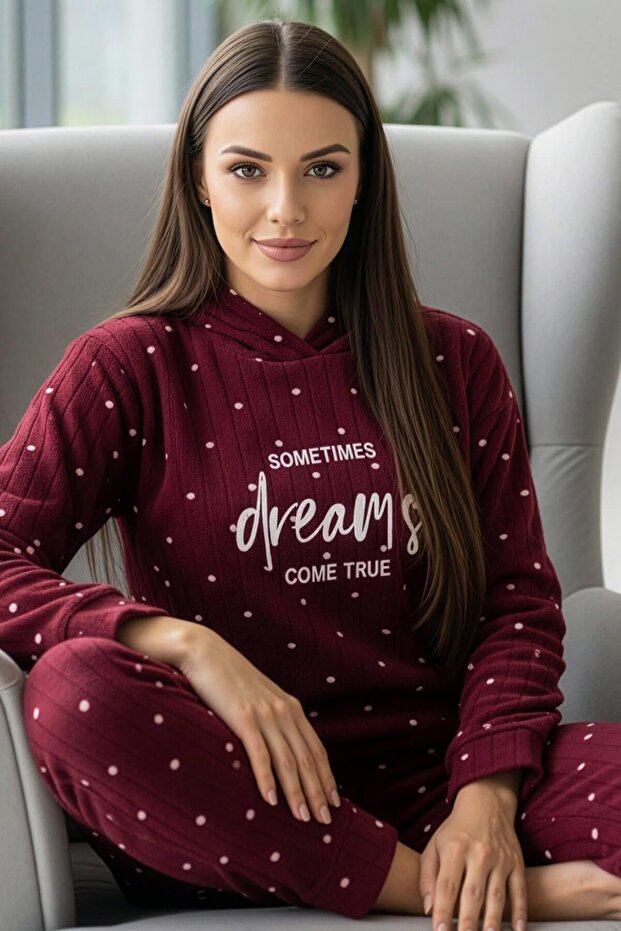 Bordo Dreams Patterned Hooded Plush Fleece Pajama Set