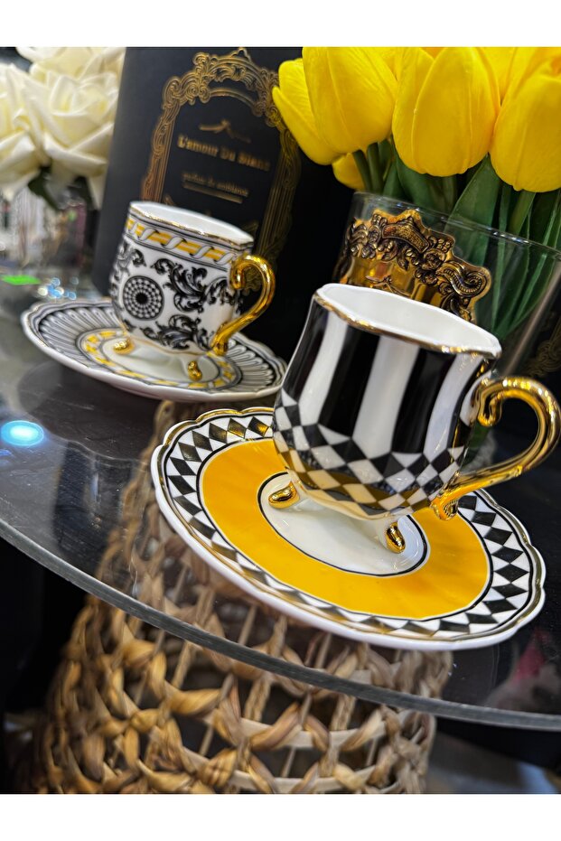 Esterhomedecor 2 Personality Pedestal Porcelain Coffee Cup