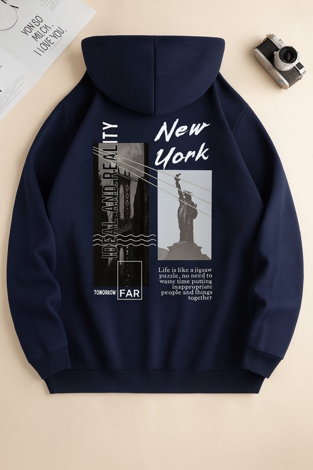“New York Printed Hooded Sweatshirt, City-Themed Back Print, Comfortable Casual Oversized Unisex”