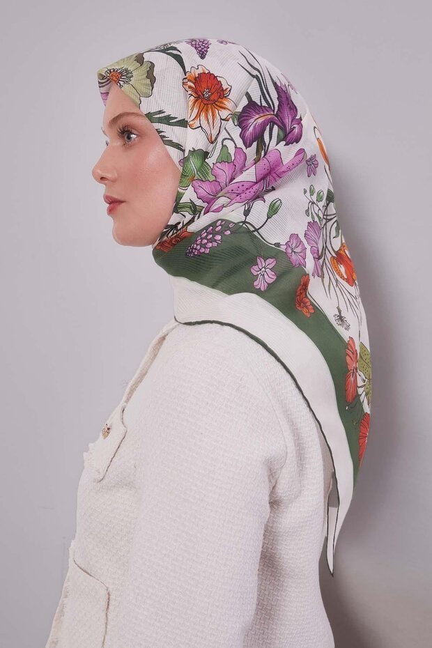 Emerald Daisy Pattern Cotton Scarf - 3