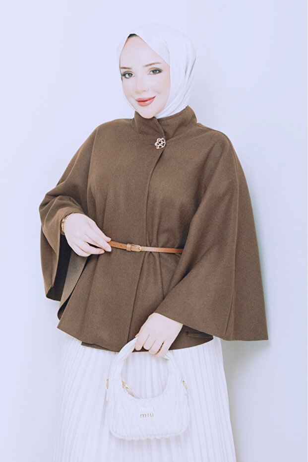 Belt Detailled Brow Poncho with Mink Gold Buckle and Belt