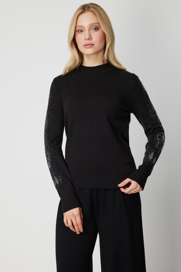 Stone Embroidered Sweater Sweater