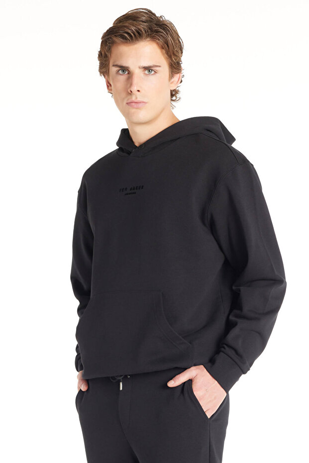 SİYAH LOGOLU KAPÜŞONLU SWEATHSİRT - 1