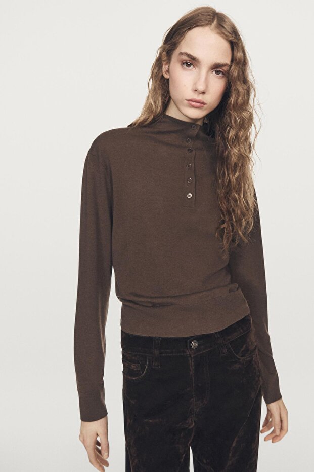 Düğmeli dik yaka triko kazak - 2