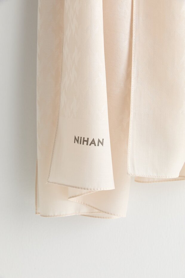 Patterned Lyocell Shawl Cream - 2