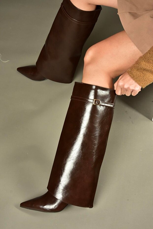 V820141860 Brown Rustic Thin Heeled Women's Boots