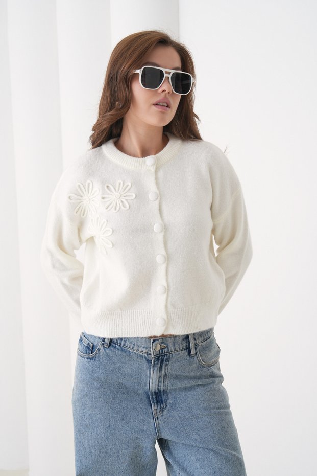 Women's Crew Neck Short Knitwear Cardigan