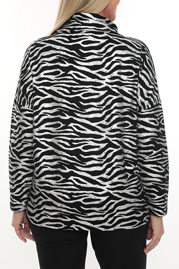 بلوزة كبيرة الحجم - 2