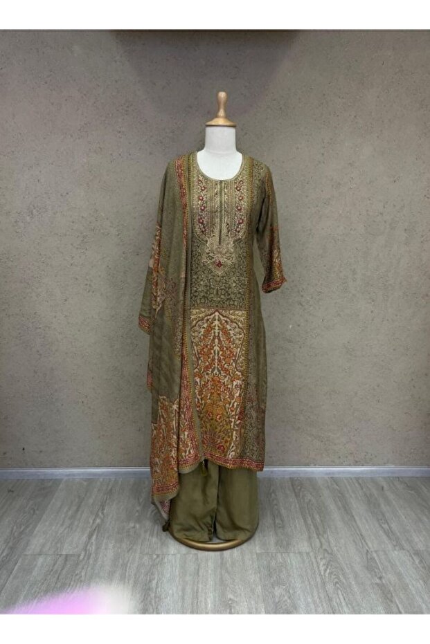 Mehendi Green Printed Ethnic Suit