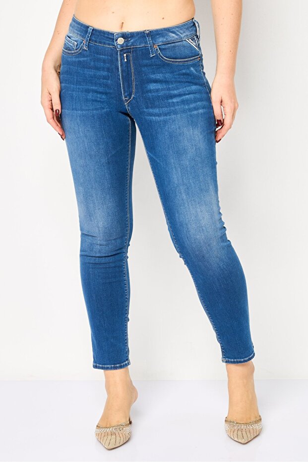 Women Skinny Fit Solid Stretchable Jeans, Blue