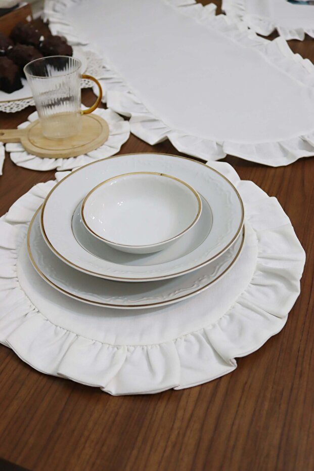 سروال داخلي مزخرف بكشكشة - 3