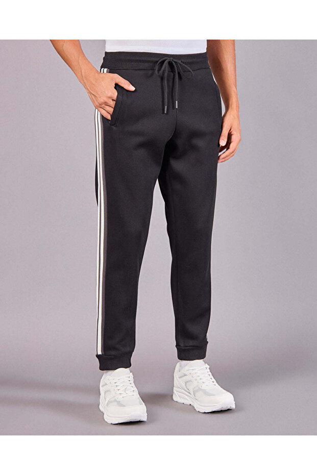 Men Black Bonded Active Pant