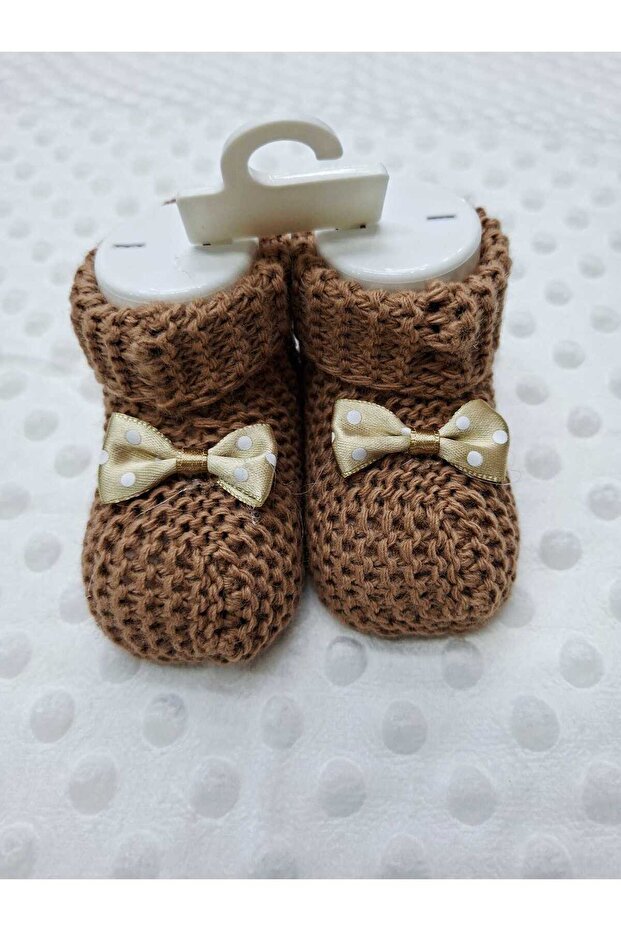 Knitted Booties for Babies from Berkaysun