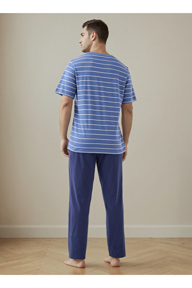 طقم بيجامة مخطط - 4