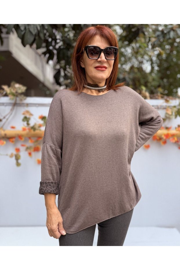 Italian Leopard Print Round Neck Knitwear Brown