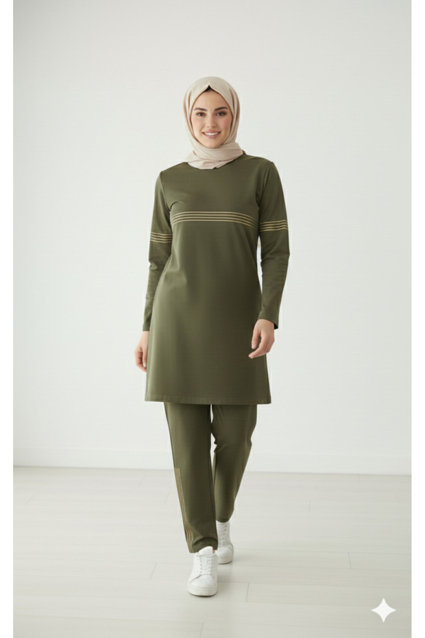 Women's Crew Neck Glitter Stripe Hijab Tracksuit Set
