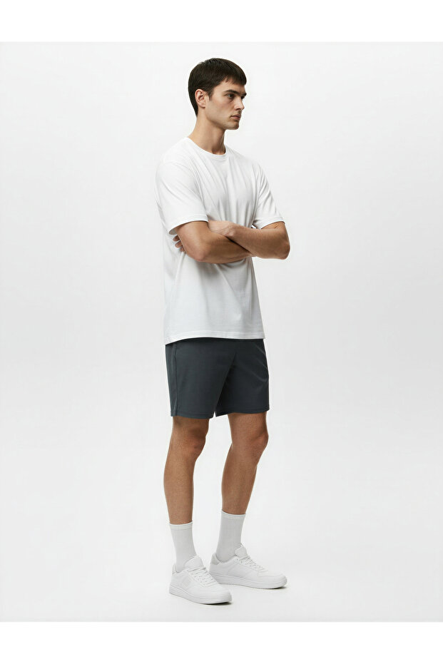 Regular Fit Slit-Sewn Detailed Elastic Waistband Short Sports Shorts with Tights