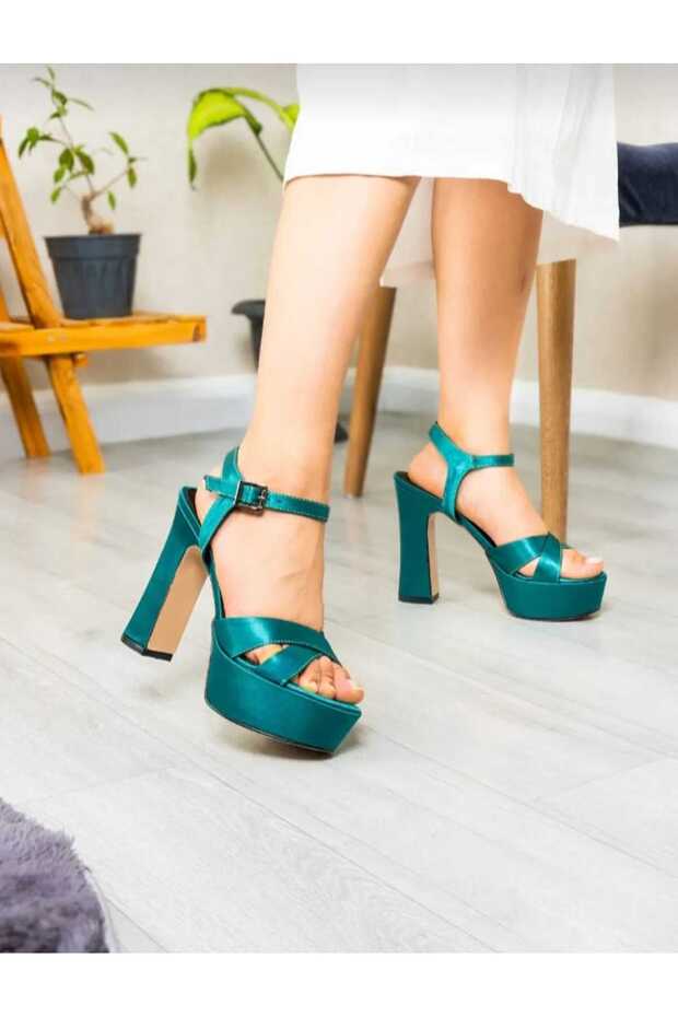 Stylish High Heels - 1