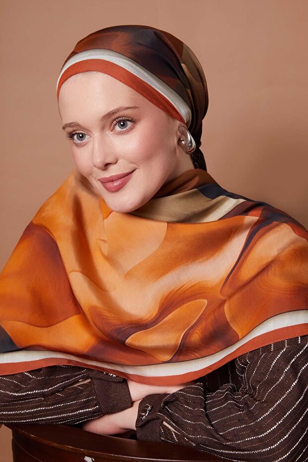 Tile pattern aura scarf - 1