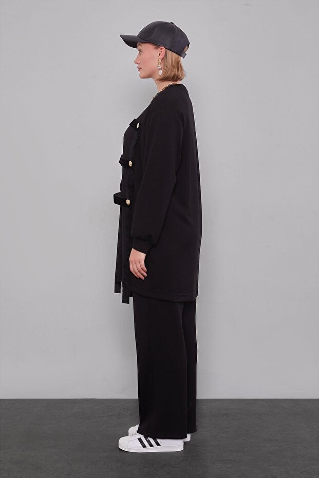 Black square-looking double set - 4