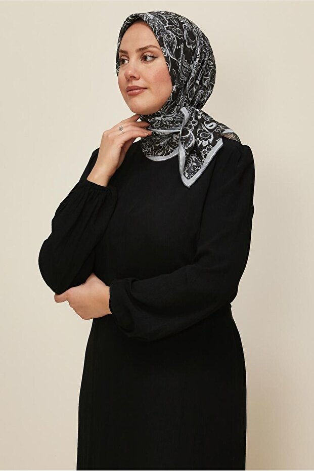 وشاح منقوش طبيعي 8557