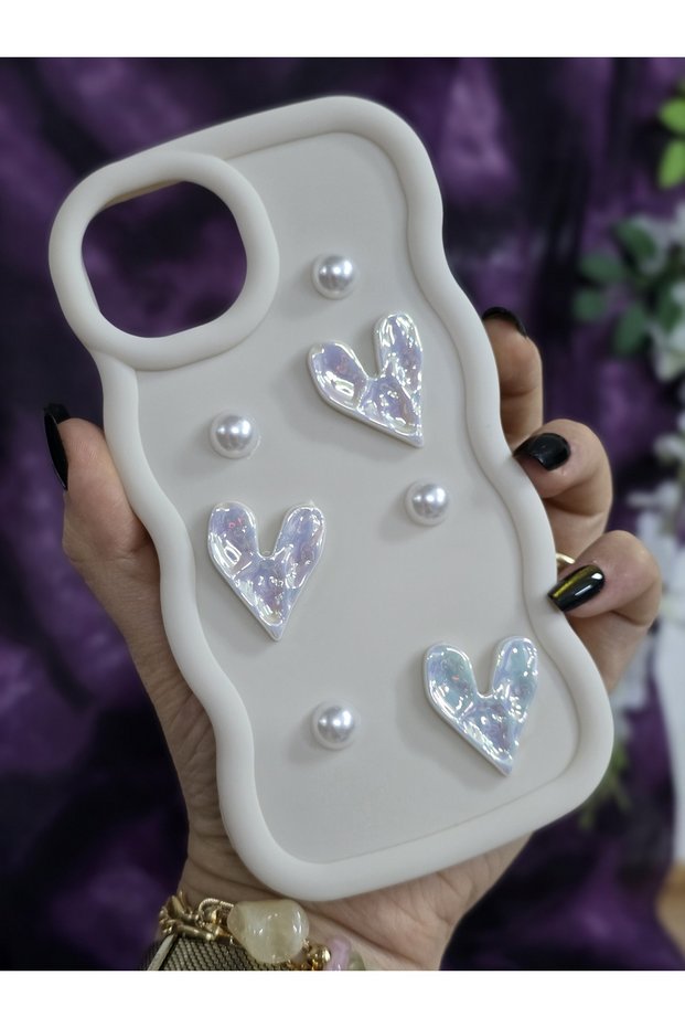iPhone 13 / 14 Compatible Shiny Heart & Pearl Detailed Soft Stylish Phone Case