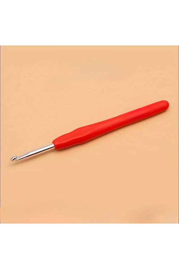 1 Piece Red Silicone Handle 3.5 mm Crochet Hook Knitting Tool