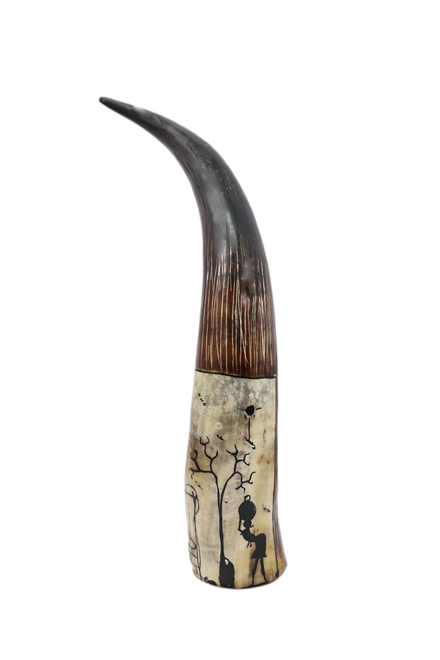 Hand-Painted Decorative Horn – Authentic Rustic Home Accent