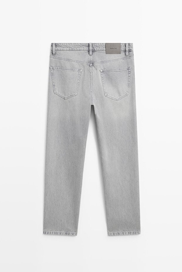 Tapered fit jeans - 8