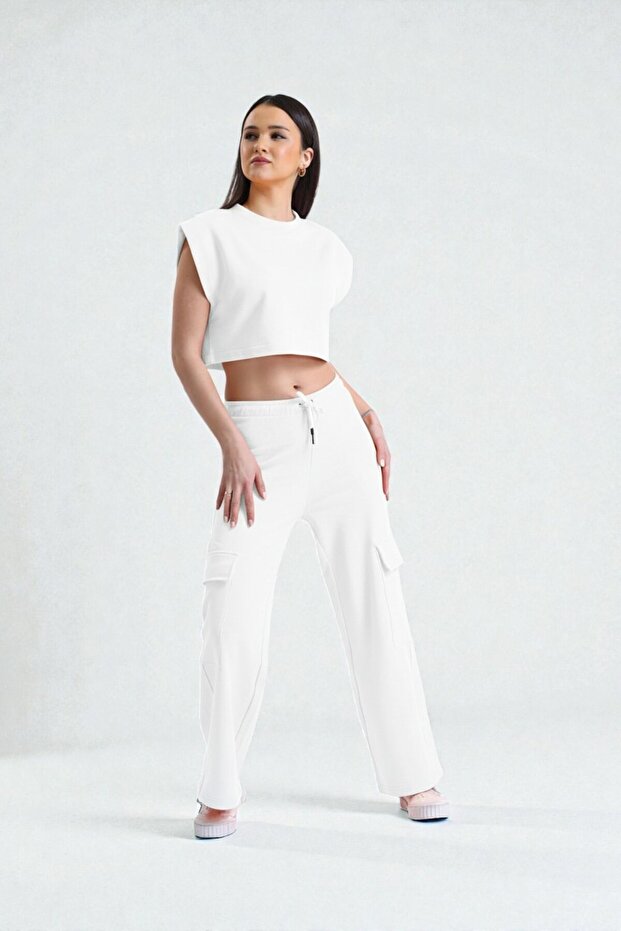 الأبيض الأساسية بلا أكمام البلوز المحاصيل - 2