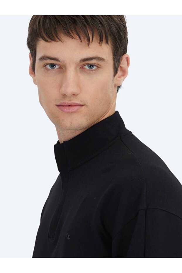 Siyah Dik Yaka Sweatshırt - 5