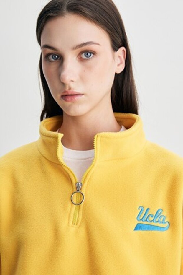 Happy Yellow Zippered Embroidered Fleece Oversized Women's Sweatshirt