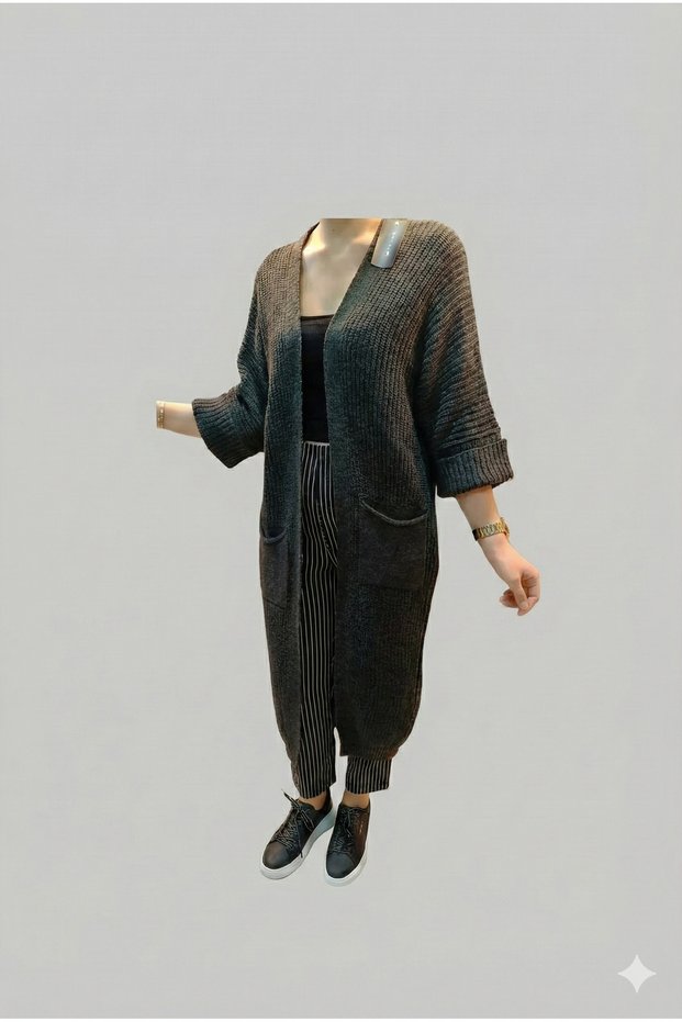 Long knitted cardigan