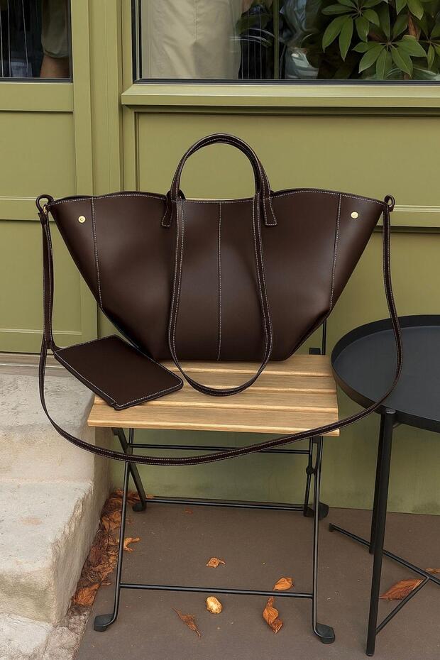 Brown Women's Leather Look Wallet Detailed Hand and Shoulder Bag