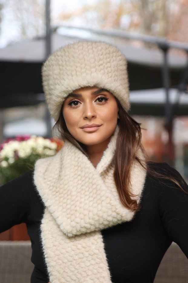Women's Winter Kalpak Hat Soft Textured Plush Faux Fur Beanie - Mink Honeycomb Ecru