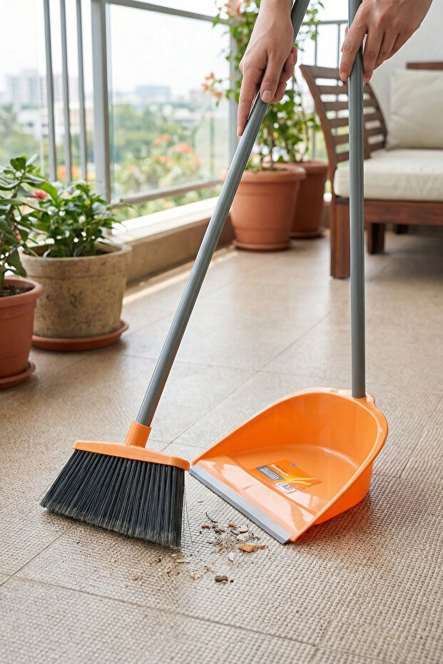 MACROMAX FARAŞLI SÜPÜRGE SETİ - 2