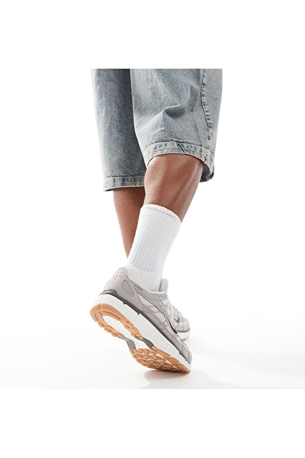 P-6000 'College Grey' - 4