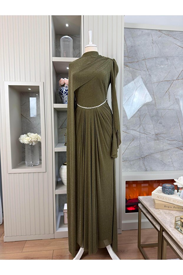 Perry Abiye Haki - 2