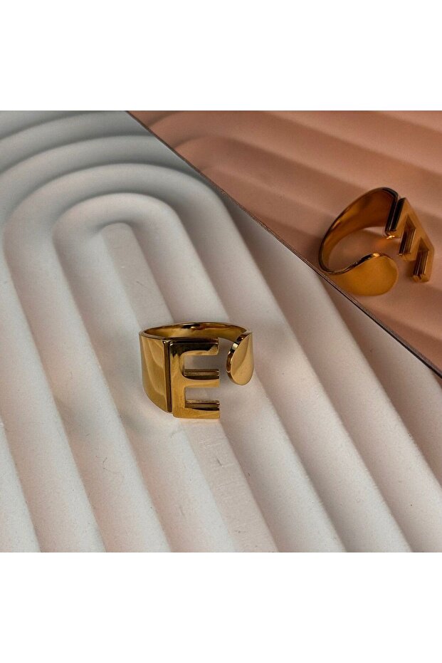 Letter Adjustable Gold Color Steel Ring Letter E
