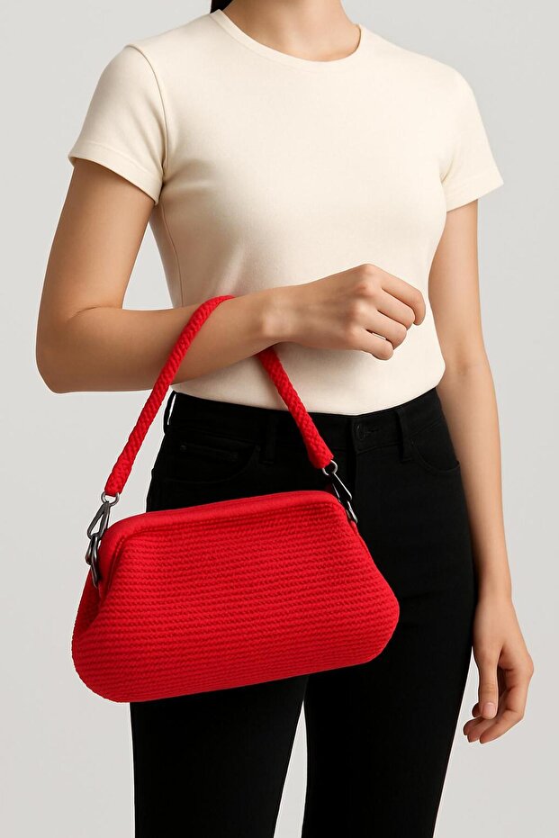 Bag Red Hand Knitted Macrame - 1