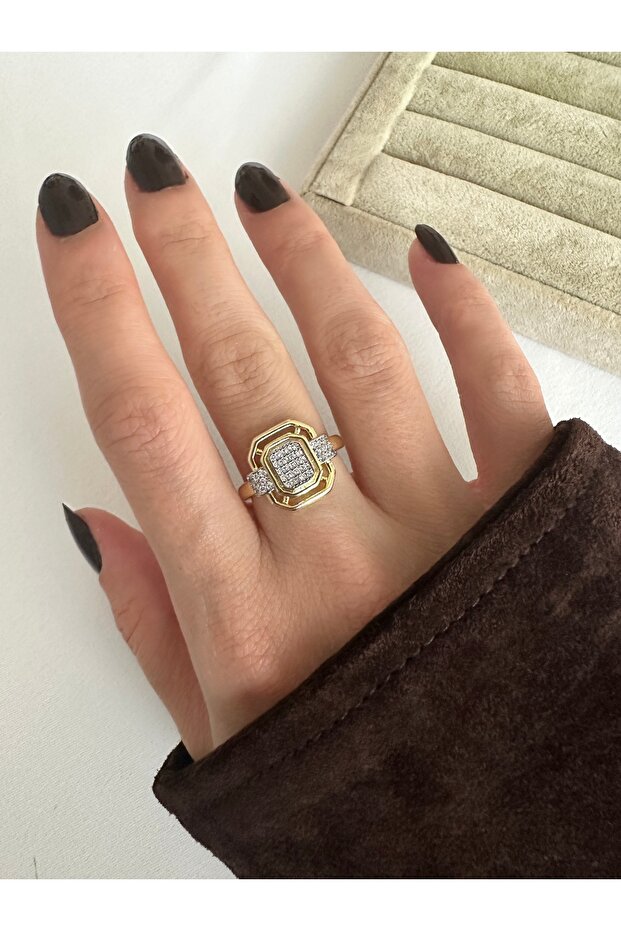 Double Color Quadrilateral Ring - 4