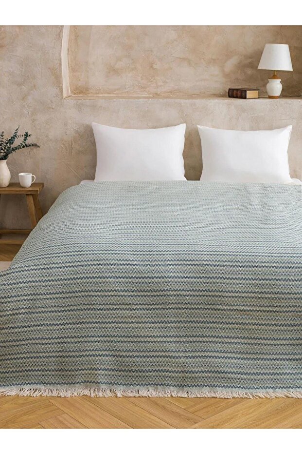 Striped Double Bedspread 180X230 cm (W5)