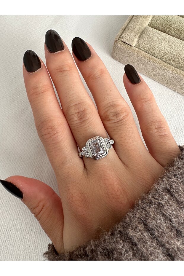 خاتم حجر الزاوية الفضي اللون - 4