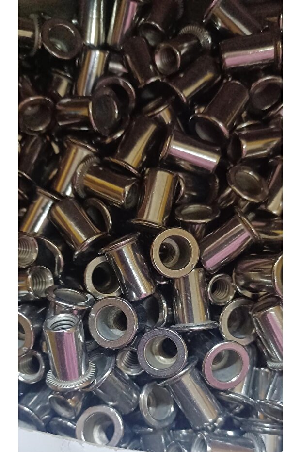 صمولة نهرية 6 مم - 2