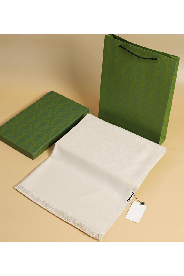 A Quality Wool Silk Shawl Luxurious Patterned Shawl – Gift Premium Shawl