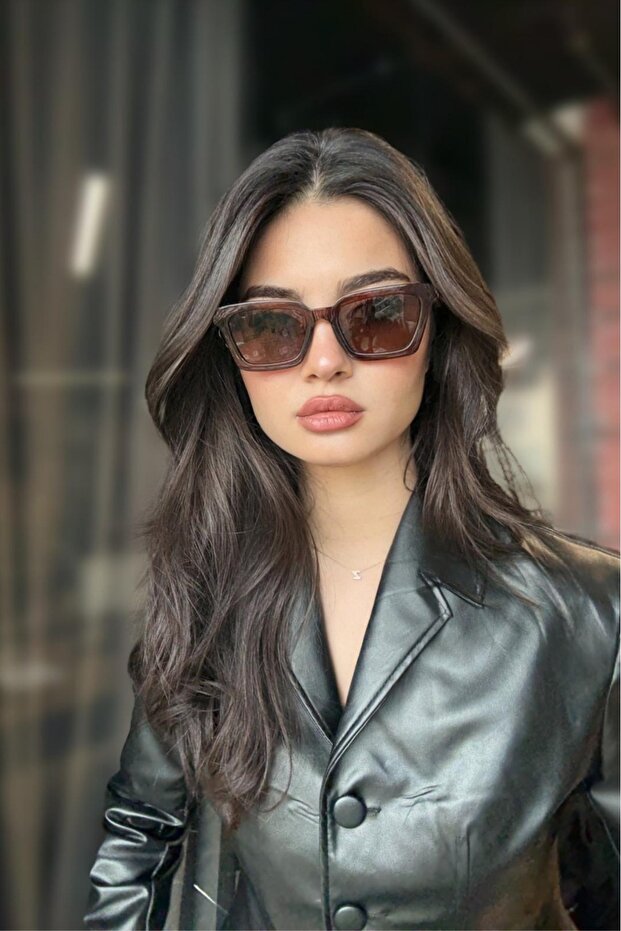 نظارات شمسية مستطيلة باللون البني - 1