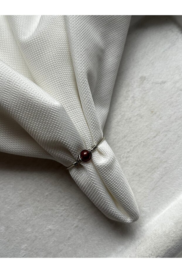 Minimal Hessonite Stone Silver Color Adjustable Wire Ring