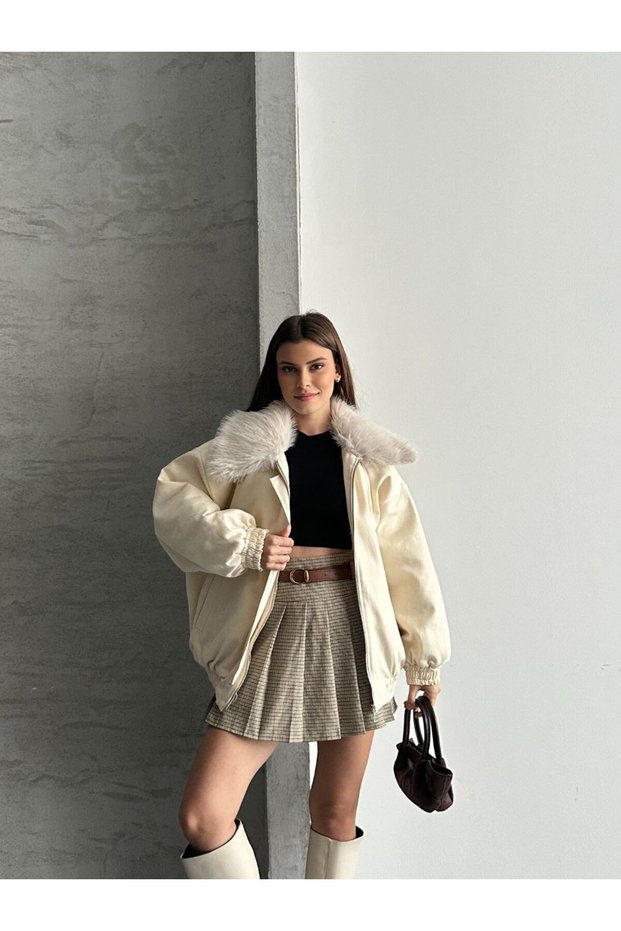 Women's New Season Quilted Detail Collar Fur-Lined Gabardine Bomber Jacket