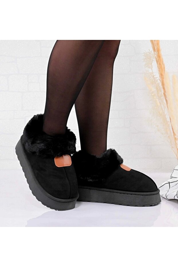 Black winter boots - 1