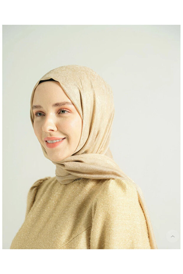 شال بنمط قطرات الماء